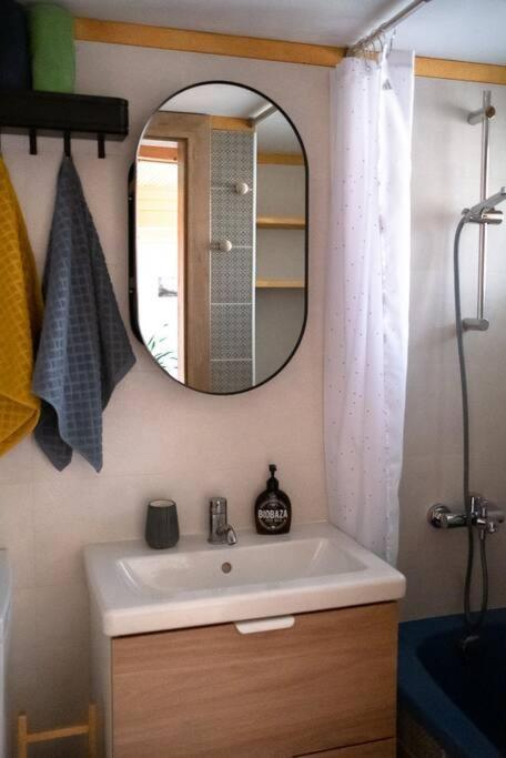 Appartement Lovely Loft Studio W Patio & Garden à Opatija Extérieur photo